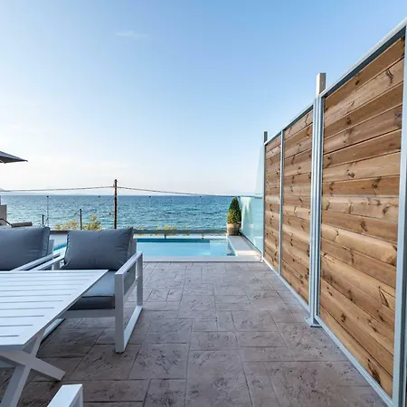 Διαμέρισμα Valtes Luxurious Μπούκαρι