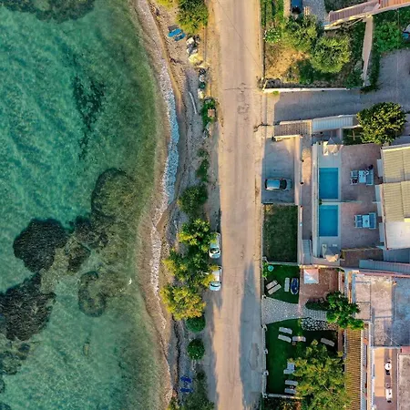 Valtes Luxurious Apartmán Mpoukaris