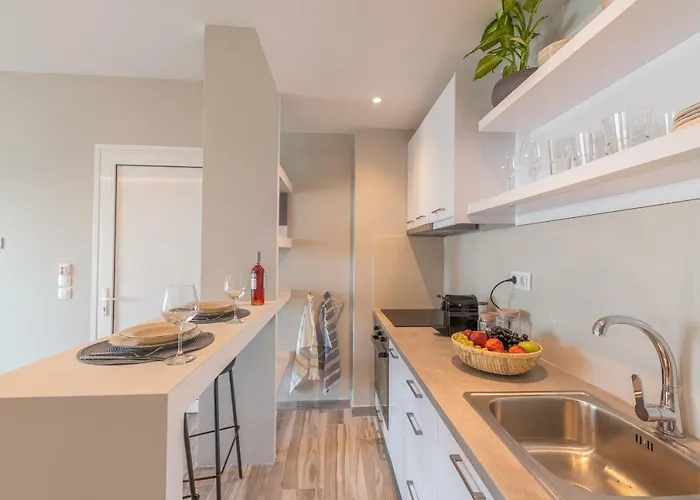 Valtes Luxurious بوكاري