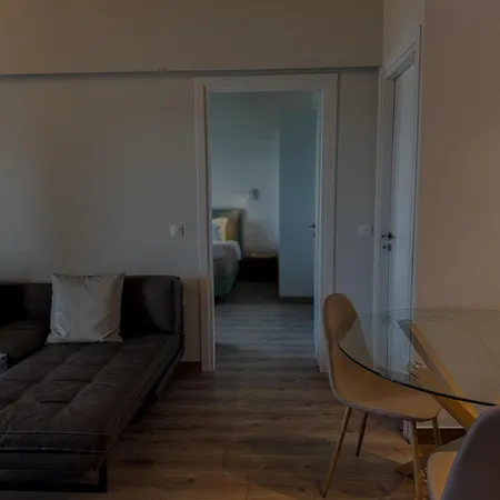 Valtes Luxurious Appartement Mpoukaris