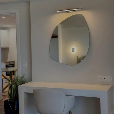 Valtes Luxurious Appartement Mpoukaris